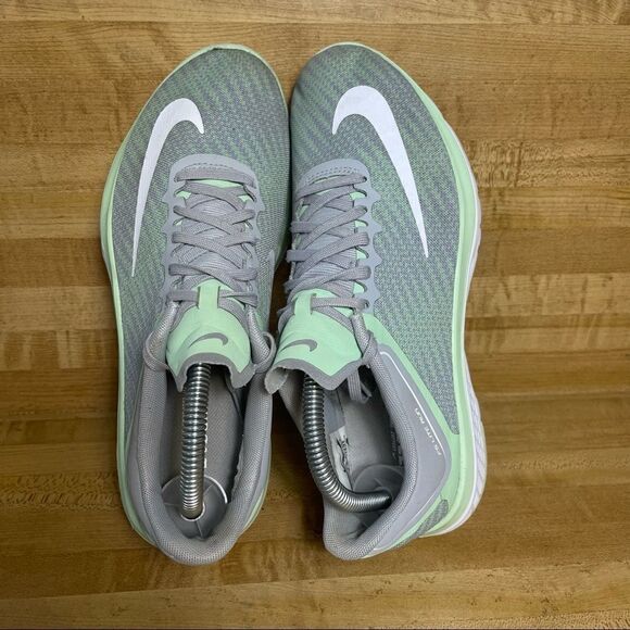 Nike Womens FS Lite Run 4 Athletic Shoes Green 852468-003 Lace Up Low Top 8.5 - Picture 5 of 7